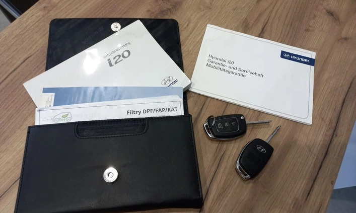 Hyundai i20 cena 17900 przebieg: 121000, rok produkcji 2012 z Radziejów małe 137